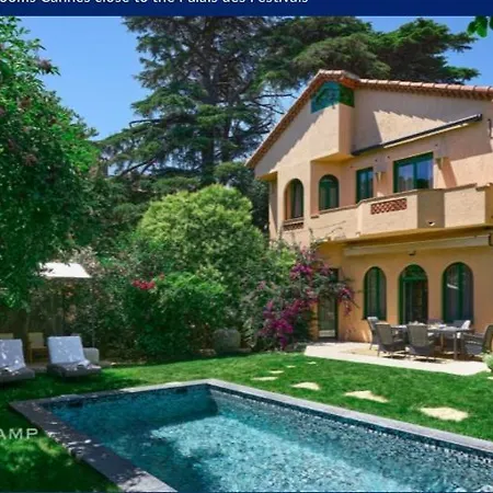 Villa Family House Near The Sea